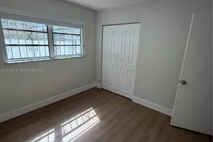 1927 NW 20th Ave, Miami, FL 33125 - Photo 10
