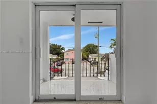 1927 NW 20th Ave, Miami, FL 33125 - Photo 4