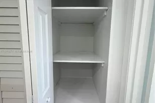 1927 NW 20th Ave, Miami, FL 33125 - Photo 16