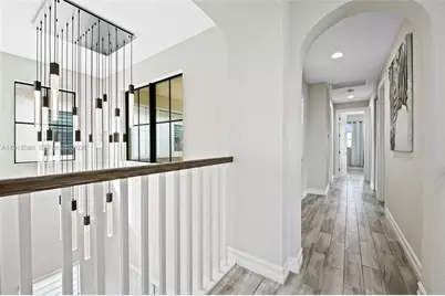 445 SW 113th Ln, Pembroke Pines, FL 33025 - Photo 10