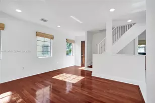 1512 Pennsylvania Ave, Miami Beach, FL 33139 - Photo 2