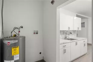 1291 NE 207th St, Miami, FL 33179 - Photo 20