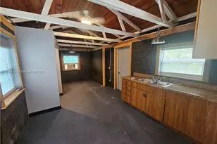 9035 Temple Dr, Lake Wales, FL 33898 - Photo 12