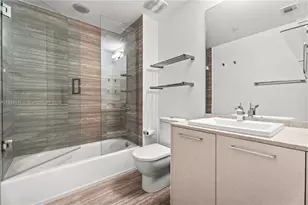 1010 Brickell Ave, Miami, FL 33131 - Photo 18