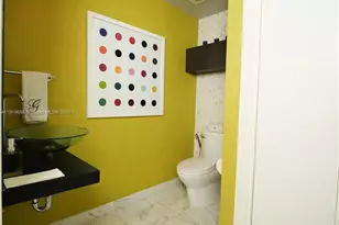 200 Biscayne Blvd Way, Miami, FL 33131 - Photo 20