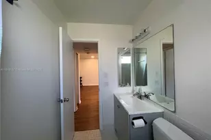 2471 SW 82nd Ave, Davie, FL 33324 - Photo 14