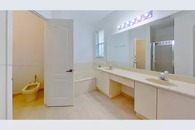 11229 NW 78th Ln #0, Doral, FL 33178 - Photo 26