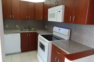 3401 N Country Club Dr, Aventura, FL 33180 - Photo 18