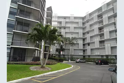 3401 N Country Club Dr #EI506, Aventura, FL 33180 - Photo 2