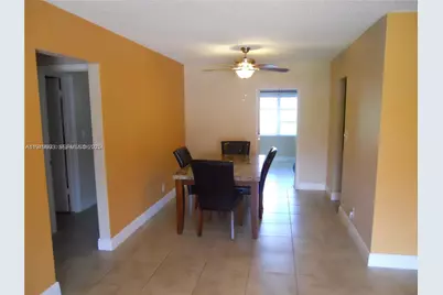 5803 NW 86th Ter, Tamarac, FL 33321 - Photo 10