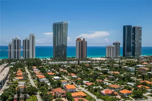 19195 NE 36th Ct, Aventura, FL 33180 - Photo 4