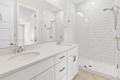 4144 Greenway Dr #4144, Hollywood, FL 33021 - Photo 8