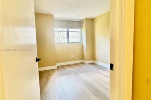 10985 SW 107th St, Miami, FL 33176 - Photo 24