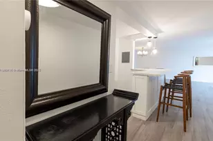 6061 Collins Ave, Miami Beach, FL 33140 - Photo 16