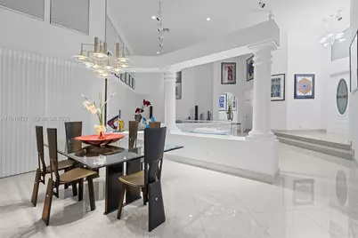 392 Coconut Cir, Weston, FL 33326 - Photo 10