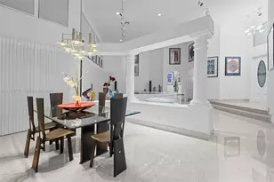 392 Coconut Cir, Weston, FL 33326 - Photo 10