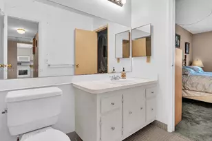 5102 NW 36th St, Lauderdale Lakes, FL 33319 - Photo 30