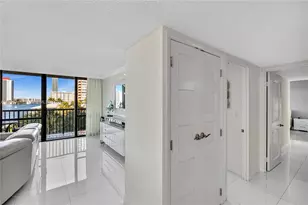 2017 S Ocean Dr, Hallandale Beach, FL 33009 - Photo 2