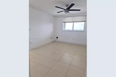 2910 Point East Dr #M610, Aventura, FL 33160 - Photo 32