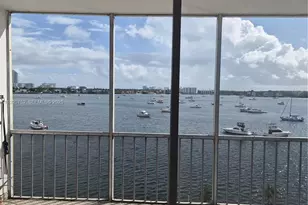 2910 Point E Dr, Aventura, FL 33160 - Photo 2