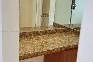 2910 Point E Dr, Aventura, FL 33160 - Photo 38