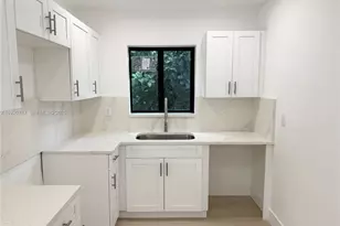 15300 NW 32nd Ave, Miami Gardens, FL 33054 - Photo 22