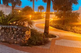 345 Ocean Dr, Miami Beach, FL 33139 - Photo 32