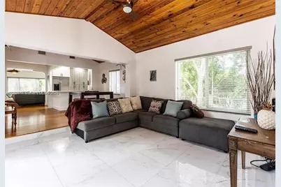 753 NE 81st St, Miami, FL 33138 - Photo 22