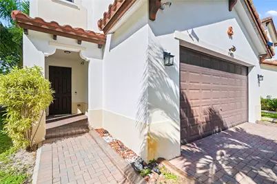 9107 SW 34th Ct, Miramar, FL 33025 - Photo 4