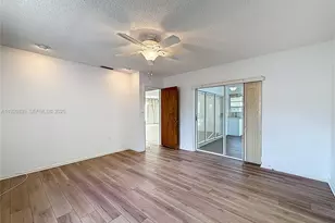 7541 Embassy Blvd, Miramar, FL 33023 - Photo 24