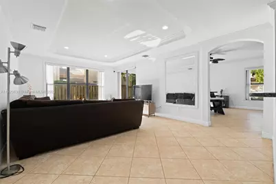 8934 SW 227th Ter, Cutler Bay, FL 33190 - Photo 4