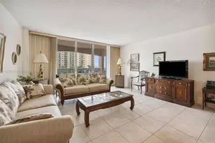 3800 S Ocean Dr, Hollywood, FL 33019 - Photo 10