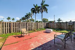 18615 NW 84th Ct, Hialeah, FL 33015 - Photo 10