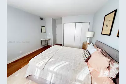 180 NE 12th Ave #12E, Hallandale Beach, FL 33009 - Photo 14