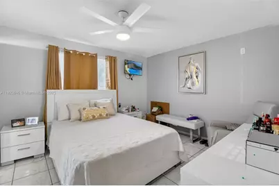 [Address not provided], Hialeah, FL 33015 - Photo 12