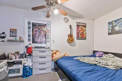 2740 SW 23rd St, Miami, FL 33145 - Photo 16