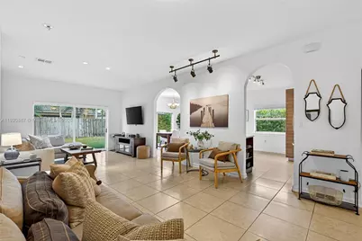 14010 SW 154th Pl, Miami, FL 33196 - Photo 20