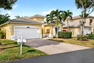 14010 SW 154th Pl, Miami, FL 33196 - Photo 4