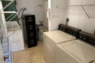 2607 NW 104th Ave, Sunrise, FL 33322 - Photo 10