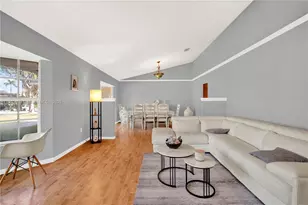 29472 SW 193rd Ct, Homestead, FL 33030 - Photo 6