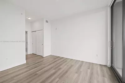 101 Diplomat Pkwy #2605, Hallandale Beach, FL 33009 - Photo 18