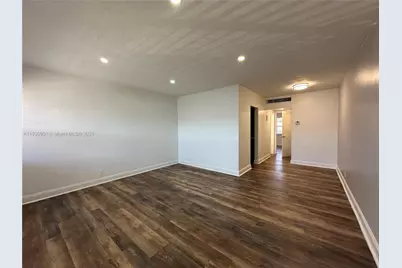 2300 Madison St #206, Hollywood, FL 33020 - Photo 10