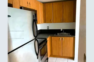7326 Collins Ave #205, Miami Beach, FL 33141 - Photo 4