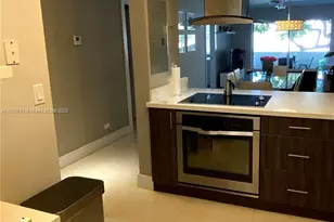 300 Galen Dr, Key Biscayne, FL 33149 - Photo 6