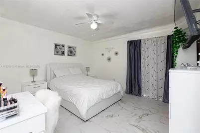 245 NW 109th Ave #209, Miami, FL 33172 - Photo 16