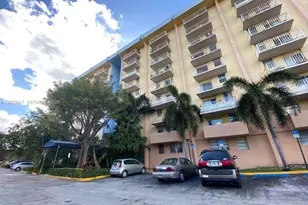 4550 NW 9th St, Miami, FL 33126 - Photo 1