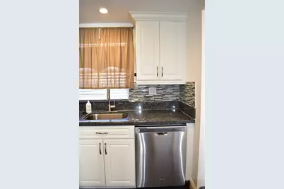 9360 Sunrise Lakes Blvd #111, Sunrise, FL 33322 - Photo 8