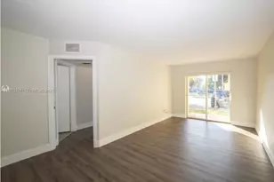 17622 NW 25th Ave, Miami Gardens, FL 33056 - Photo 10