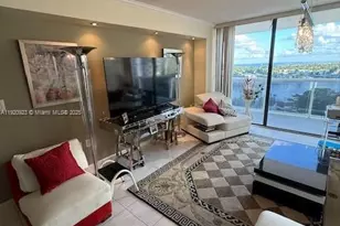 20505 E Country Club Dr, Aventura, FL 33180 - Photo 14