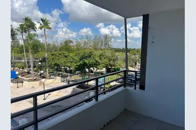 500 Three Islands Blvd #M16, Hallandale Beach, FL 33009 - Photo 4